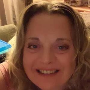 Meet your Posher, Carla